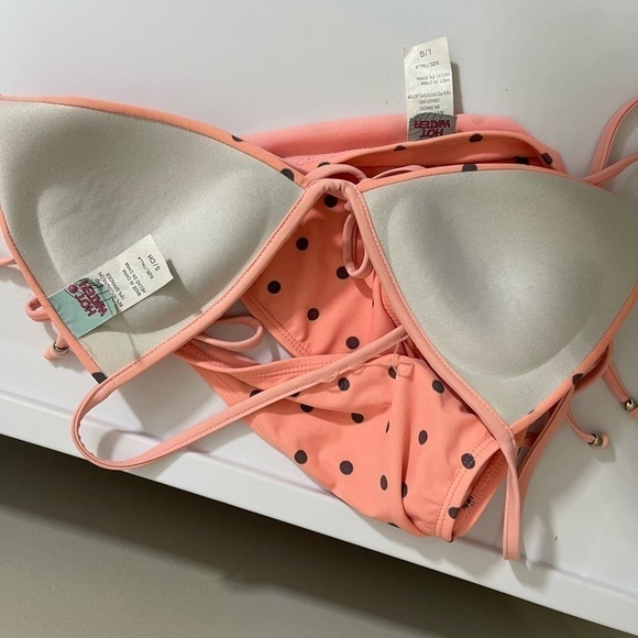 Hot water junior sz. bikini top is small  bottom is lg melon with gray dots - Picture 6 of 12
